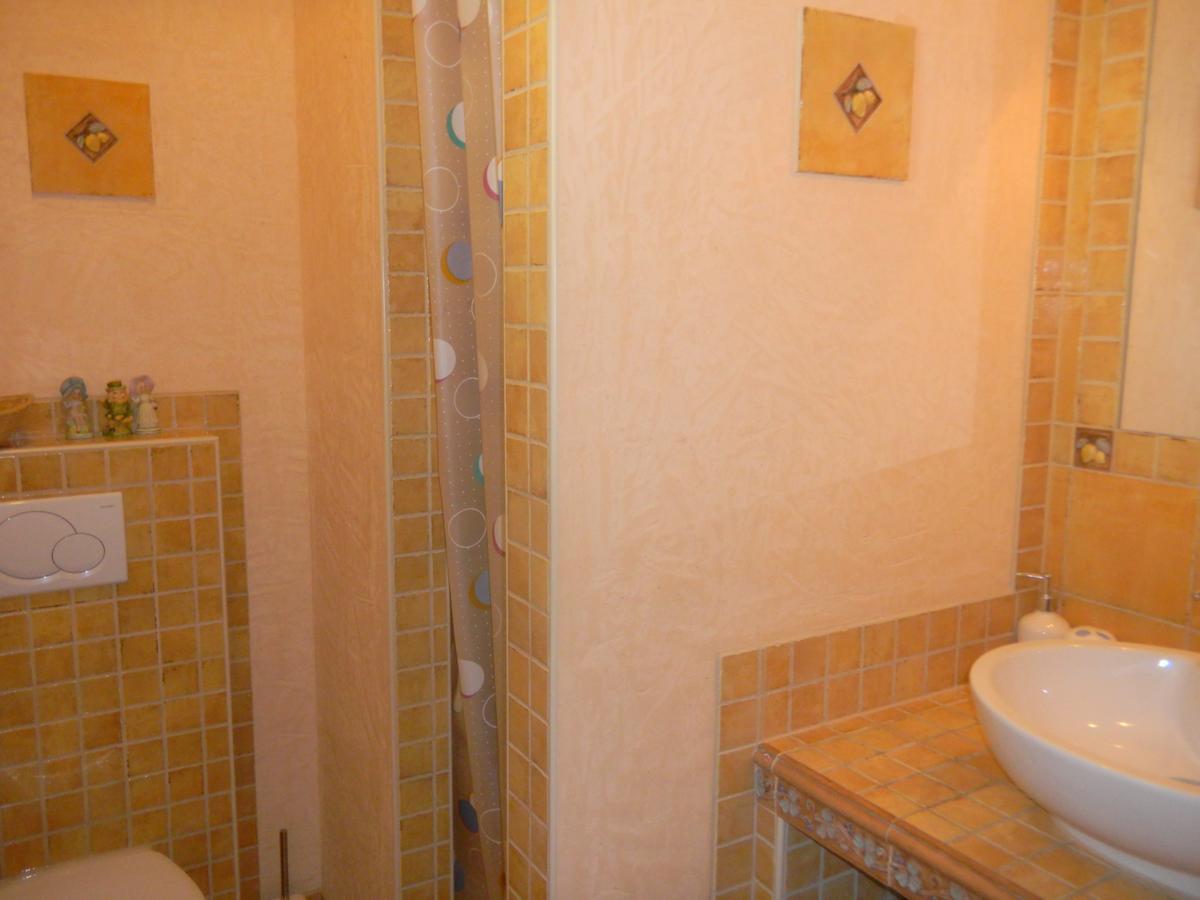 Les Mimosas Bed & Breakfast Menton Eksteriør bilde