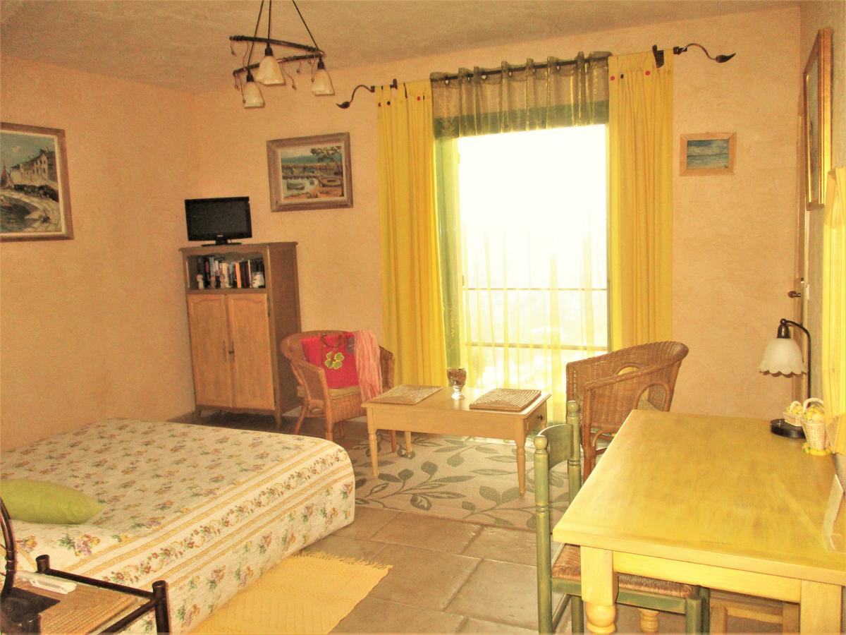 Les Mimosas Bed & Breakfast Menton Eksteriør bilde