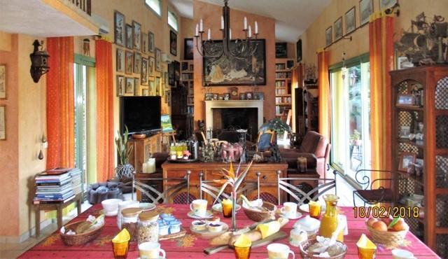 Les Mimosas Bed & Breakfast Menton Eksteriør bilde